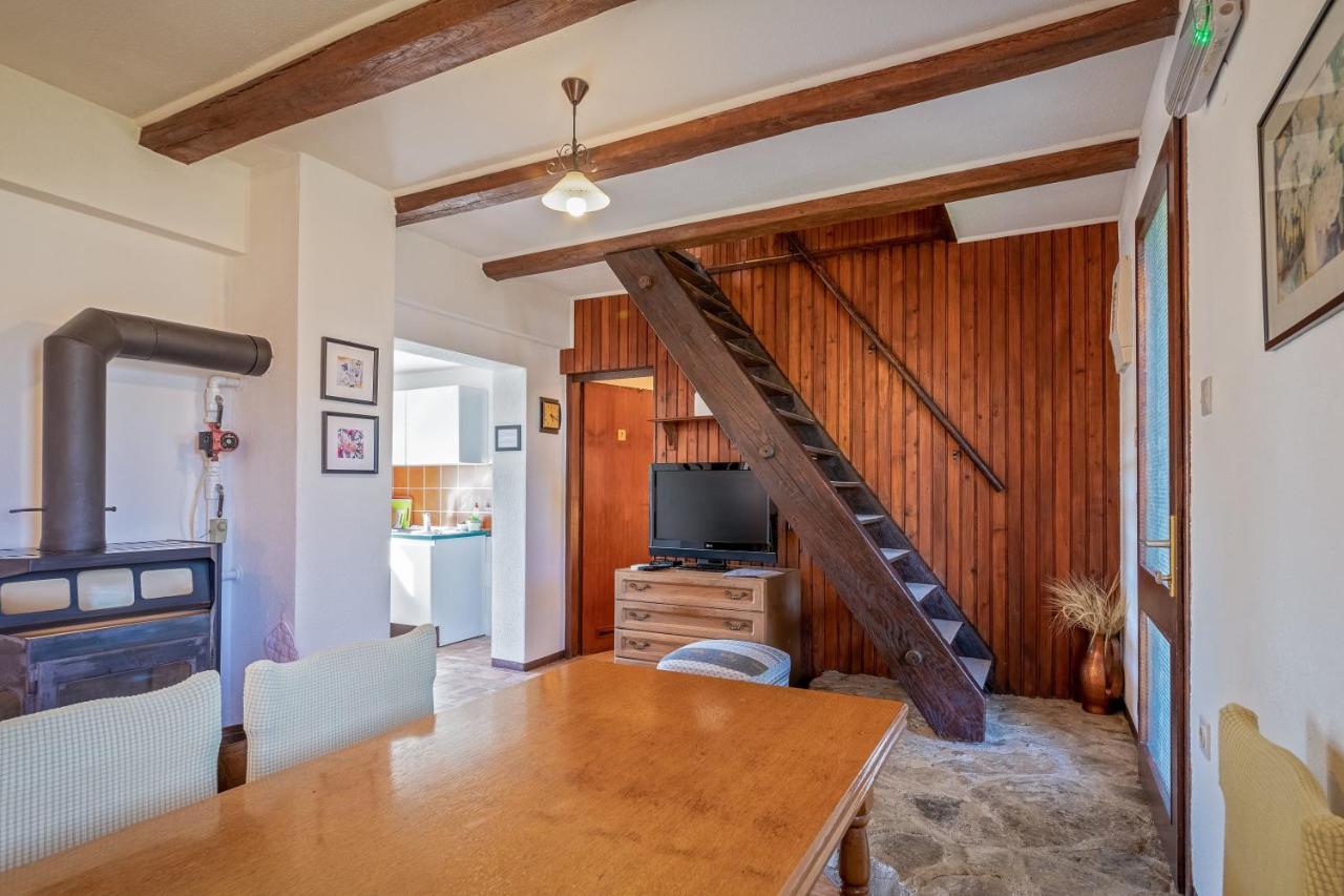 Farmstay Kotic Szluin Kültér fotó