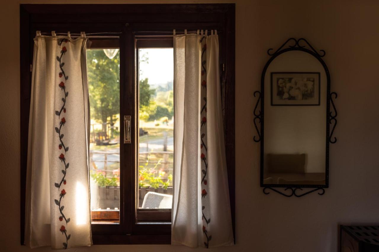 Farmstay Kotic Szluin Kültér fotó